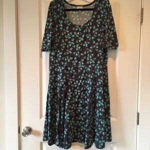 Dark grey and blue floral 3X Nicole